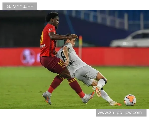 上港与华夏激战正酣谁能在这场对决中笑到最后